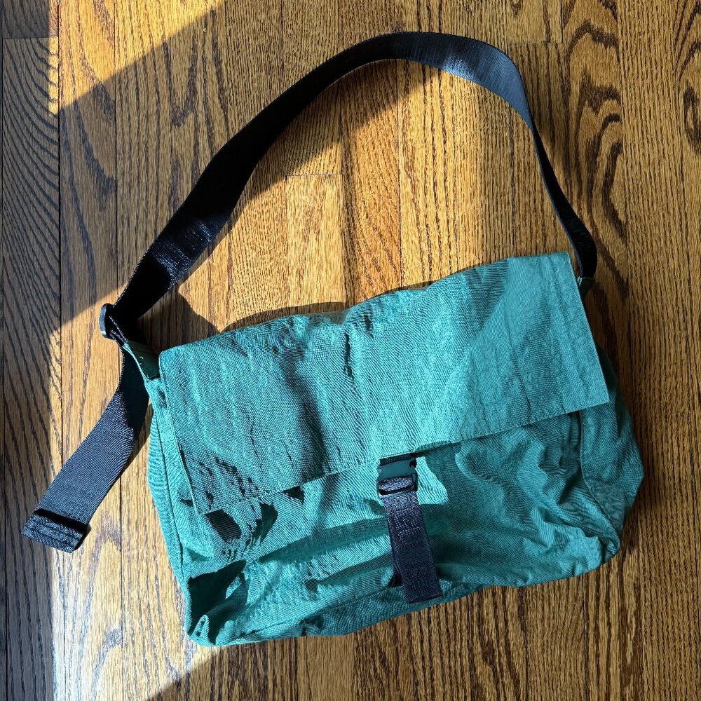 COPY - BAGGU Messenger Bag